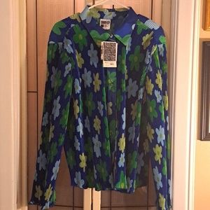 24. NWT Floral shirt